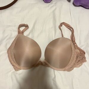 Victoria’s Secret push up bra